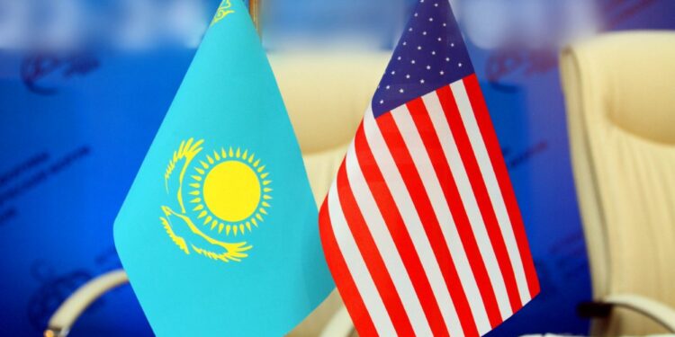 Америка азаматы кіші жүз руларын жаттап, қазақ тілін үйреніп жүр