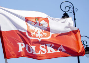 Польша сеймі сайлауы: Тізгінді кім ұстайды?