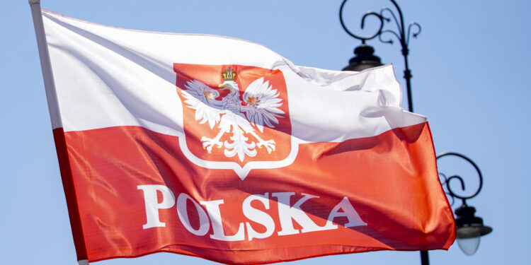 Польша сеймі сайлауы: Тізгінді кім ұстайды?