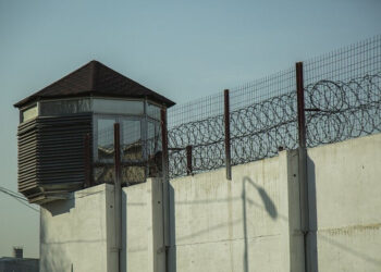 Ақтөбеде тергеу изоляторынан қашып кеткен күдіктілер ұсталды