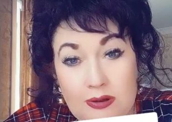 Қазақтарды бір-бірлеп өлтіруге шақырған әйел сотталды