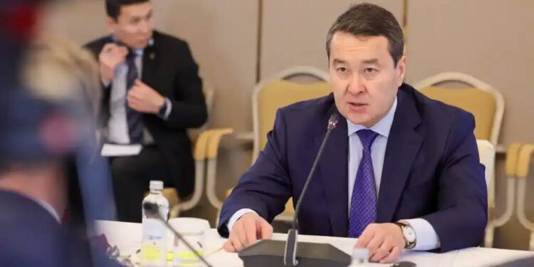 Премьер мемлекеттік қызметтерді алу кезіндегі халықтың шағымдарын атады