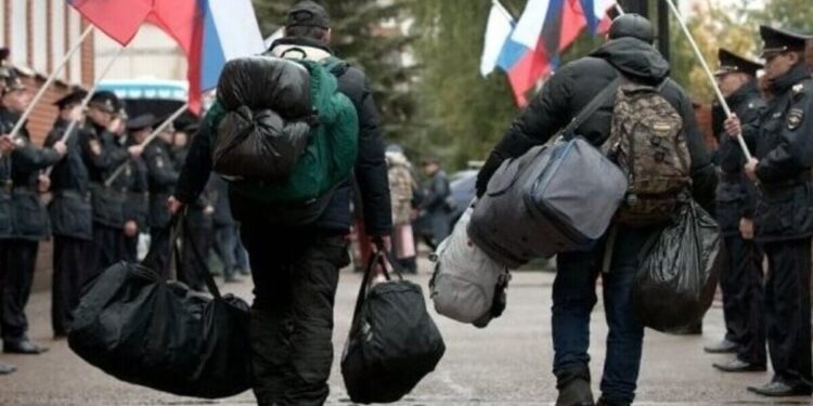 Шойгу Украинадағы соғысқа 4 мың студенттің жіберілгенін айтты