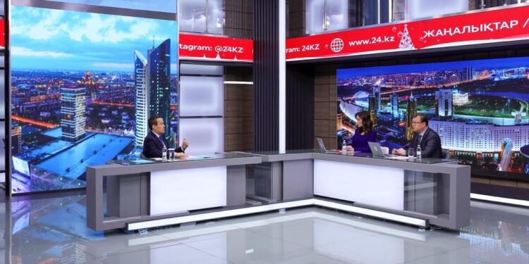 Экономика өсіп, инфляция төмендеуде – Әлихан Смайылов Қазақстанның 2023 жылғы даму қорытындылары туралы