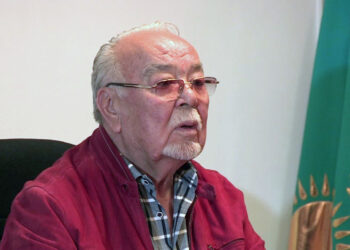 Асанәлі Әшімов ордендерін архивке тапсыратын болды