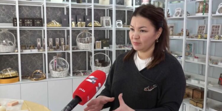 БҚО тұрғыны мұғалімдікті қойып, жеке кондитерлік өнім өндірумен айналысып кетті