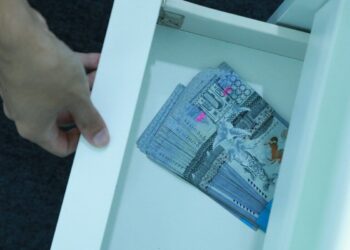 Шымкентте алаяқ жұртты «жұмысқа орналастыру» үшін 12 млн теңге алған