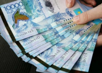 Криптовалютаға инвестиция салмақ болған әйел 7 миллион теңгесінен айырылды