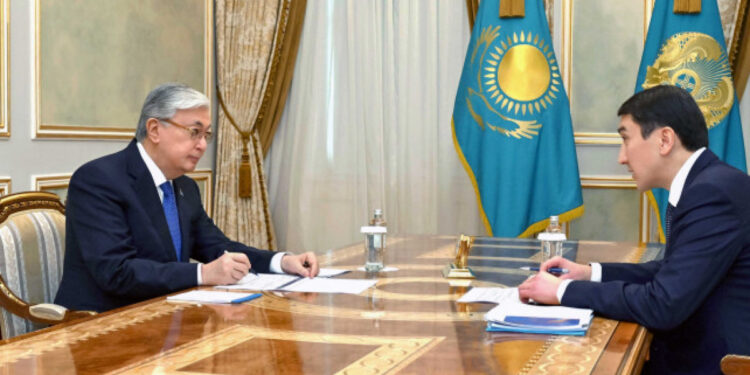 Президент «ҚазМұнайГаздың» басқарма төрағасы Мағзұм Мырзағалиевті қабылдады