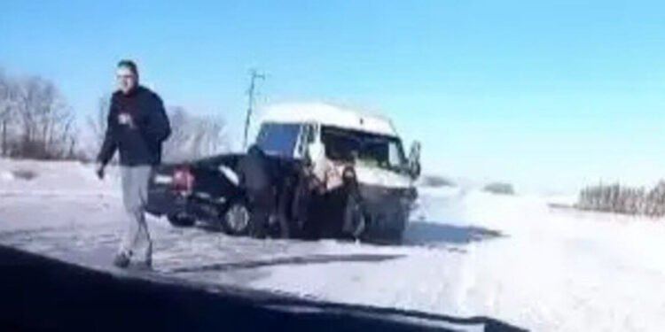 Ақмола облысында балалар отырған автобус жол апатына ұшырады