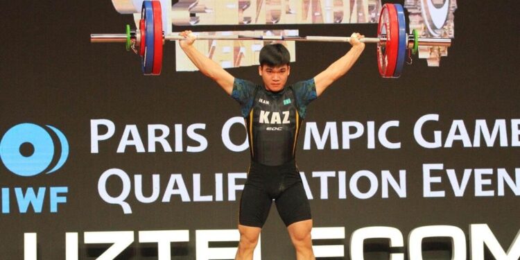 Ауыр атлетикадан АЧ: Сайрамкез Ақмолда – күміс жүлдегер!