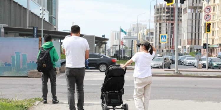 Жастар жалақысы көп жұмыс іздеп Ресейге кетіп жатыр – СҚО әкімі