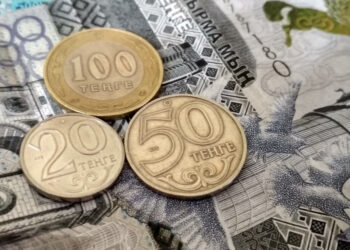 Балаларға Ұлттық қордан алғашқы төлем түсті