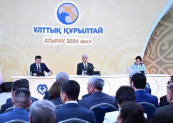 Құрылтайда қоғамдық құндылықтарды жаңғырту үшін маңызды қадамдар жасалады.