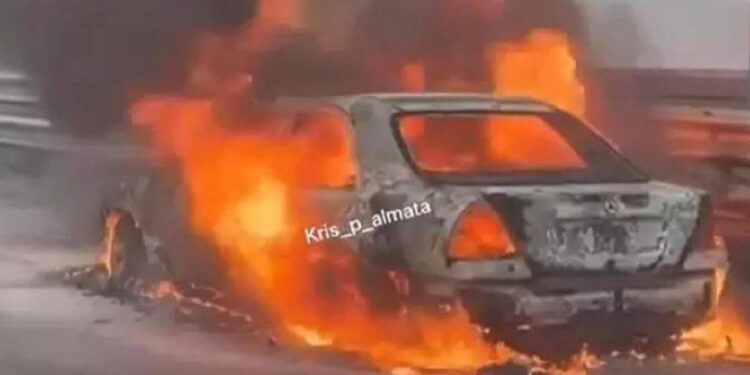 Үлкен Алматы айналма автожолында 9 көлік соқтығысып қалды (ВИДЕО)
