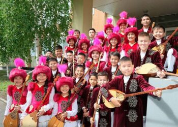 Барлық білім беру ұйымдарында ұлттық күй бір мезетте ойнайды