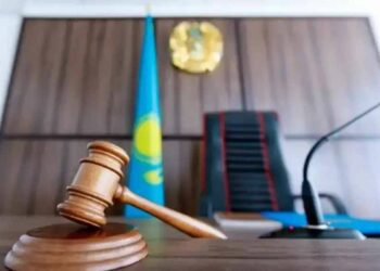 Азаматтарды азаптаған экс-полицейлерге сот үкімі шықты