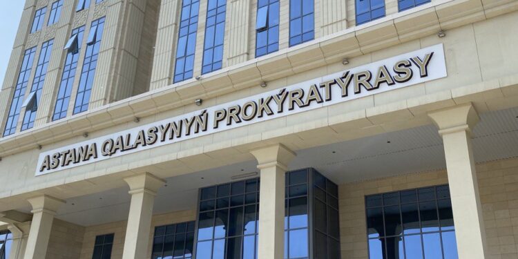 Пышақты алып жүргені үшін сотталды