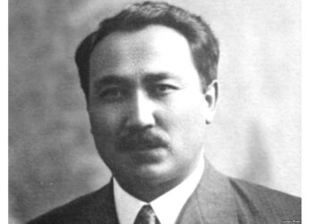 СӘКЕН СЕЙФУЛИННІҢ 130 ЖЫЛДЫҒЫ: ҚАЙРАТКЕРДІҢ ЕҢБЕКТЕРІ ЖАСТАРДЫ ОТАНСҮЙГІШТІККЕ ТӘРБИЕЛЕЙДІ