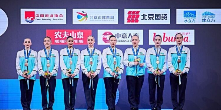 Қазақстан құрамасы – көркем жүзуден Әлем кубогының иегері