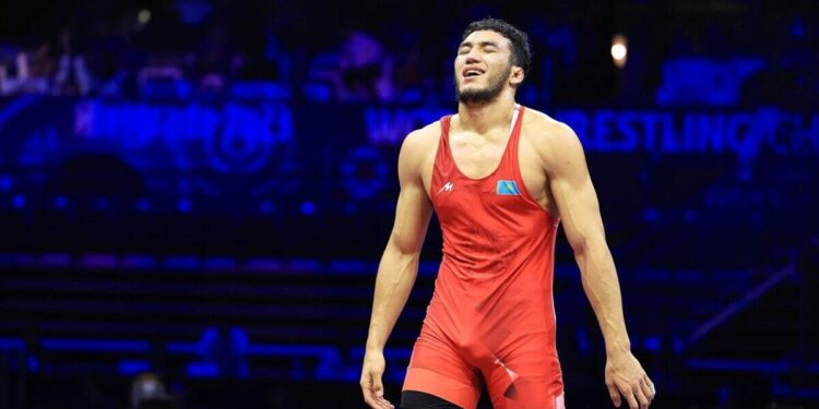 Күрестен АЧ: Ризабек Айтмұхан – күміс жүлегер!