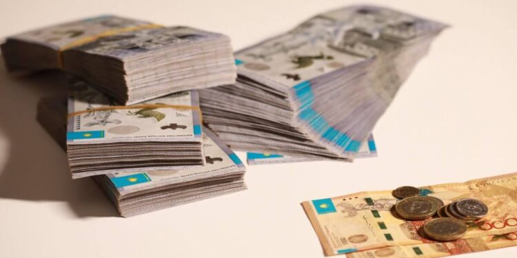 Отыз жыл еңбек еткен адам қанша зейнетақы алады