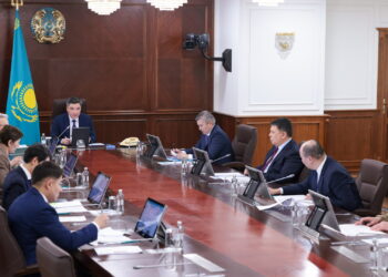 Олжас Бектенов су тасқынынан зардап шеккен азаматтарға біржолғы өтемақы төлеуді осы аптаның соңына дейін аяқтауды тапсырды