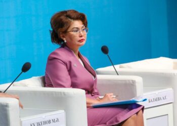 Аида Балаева адам жүзін бүркемелейтін діни киімге тыйым туралы: Әлі нақты шешім жоқ