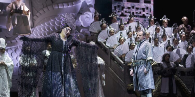 Таңғалдырған «Тұрандот»