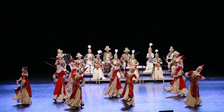 Қазақстан әртістері Қытайда өнер көрсетті