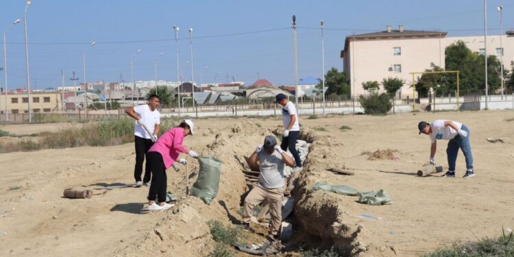 Маңғыстаудағы Кіші Оймаша көлінің маңы қоқыстан тазартылды