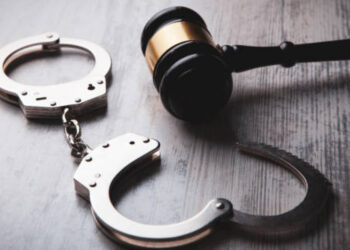 Астанада арнайы ХҚКО қызметкерлері сотталды