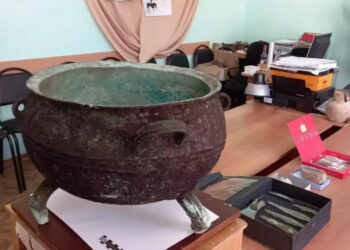 Тарихтан сыр шерткен жәдігерлер