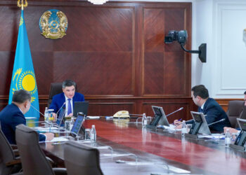 Олжас Бектенов егін жинау науқанын ерекше бақылауда ұстауды тапсырды 