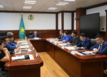 Жылу беру маусымына дайындық мәселелері пысықталды