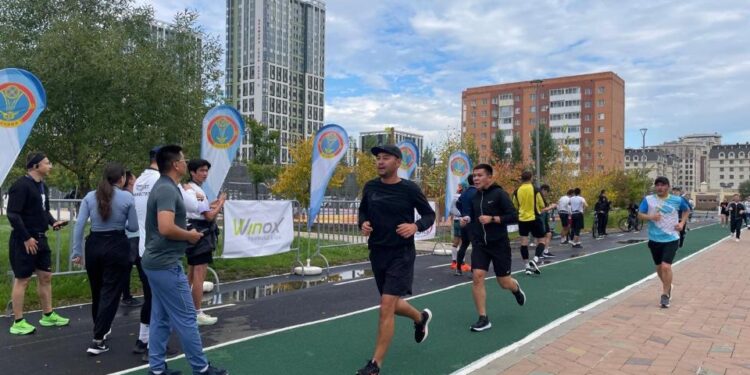 Конституция күні: Астанада бұқаралық жүгіру іс-шарасы өтті