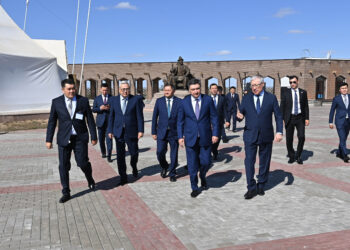 Жошы ұлысына 800 жыл: Олжас Бектенов Ұлытау облысындағы тарихи-мәдени кешенде болды