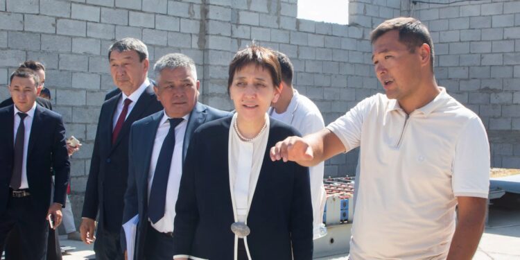 «Ауыл аманаты» сәтті жүруде: Жамбыл облысында ауыл тұрғындары өндіріс ашып, жаңа жұмыс орнын құруда