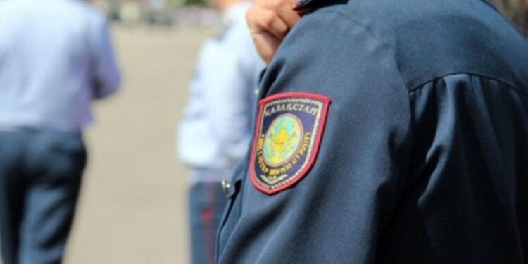 Кіреберістегі қабырғаны тесіп тастаған: Астанада вандалдар қамауға алынды