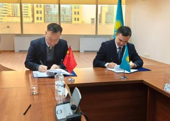Жылына кемінде 85 мың контейнерді ауыстырып тиеу жүзеге асырылады деп болжануда