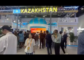 Қытайдағы халықаралық сауда қызметі көрмесінде Қазақстанның ұлттық стенд ашылды