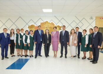 ҚР Мәдениет және ақпарат министрі Аида Балаева Астанадағы жаңа мектептің ашылуына қатысты