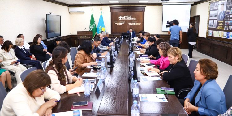 Экспертное обсуждения на тему «Роль атомных технологий в создании зеленой энергетики»