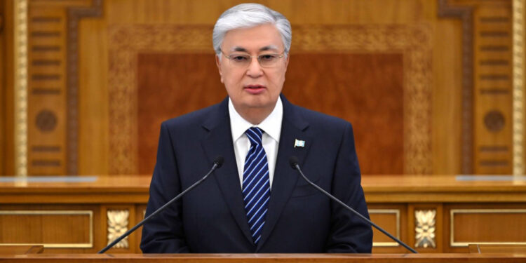 Атом электр стансасын салу мәселесіне қатысты жалпыұлттық референдум биылғы 6 қазанда өтеді