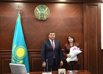 Аймақ басшысы мәдениет қызметкерлеріне алғыс айтты