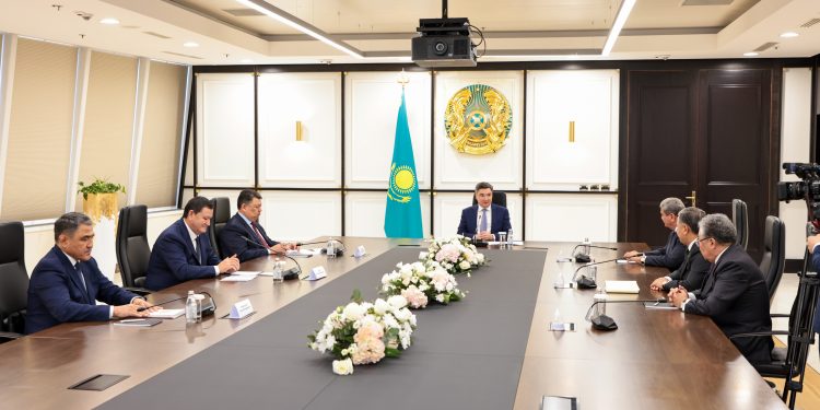 Олжас Бектенов Орталық Азия елдері делегациялары басшыларымен Аралды құтқару қорының басым міндеттерін талқылады