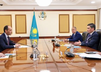 Бектенов пен  Давиташвили сауда-экономикалық ынтымақтастық мәселелерін талқылады