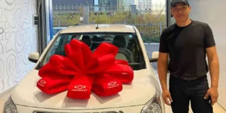 Көлік мінді көкпаршылар