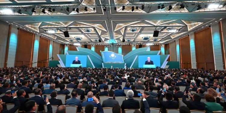 Нақты шешімдер әзірленетін Мәжілістен үлгі алу керек