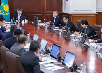 Олжас Бектенов экспортқа бағытталған бизнес өндірістерді мемлекеттік қолдау шаралары бойынша кеңес өткізді